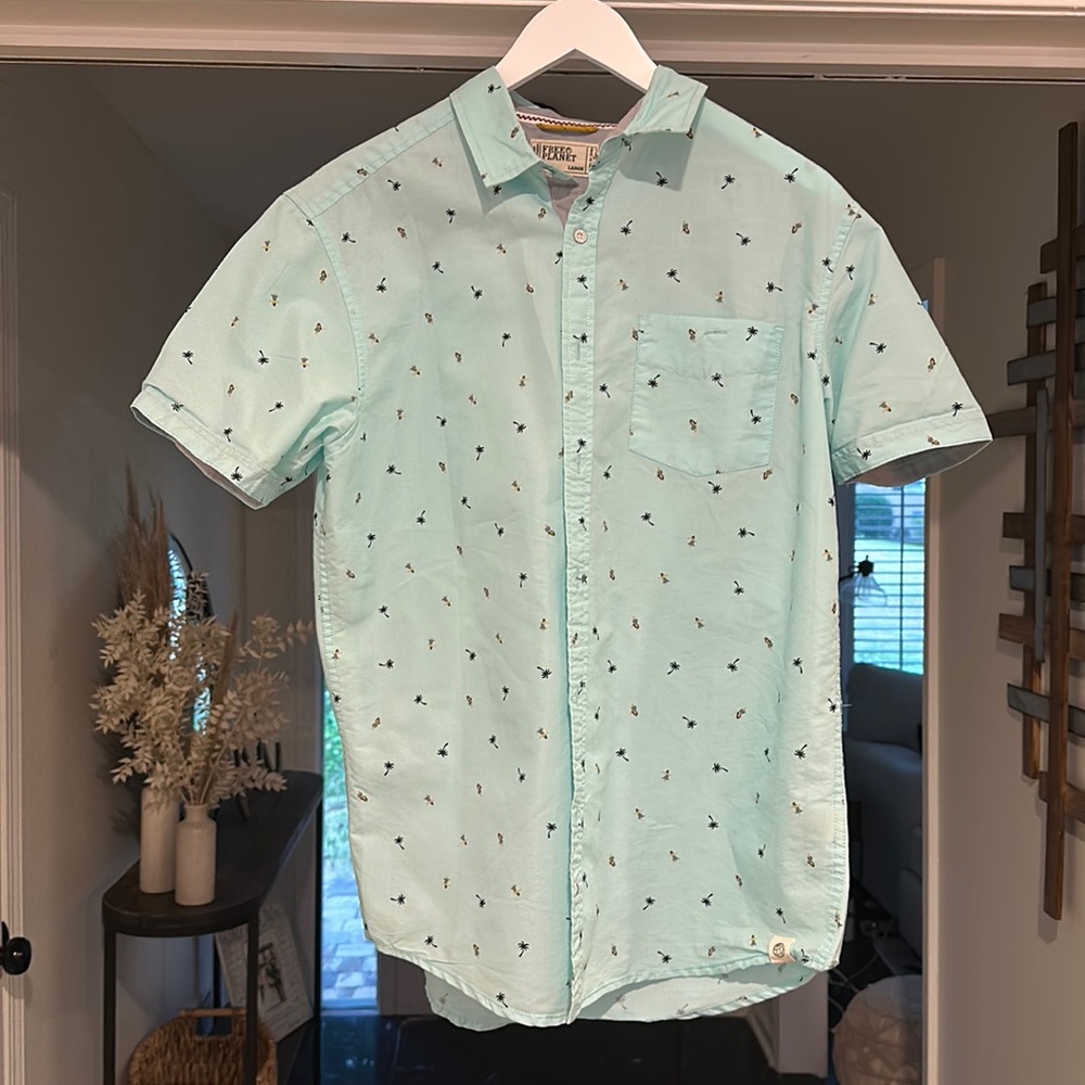 Men’s Collared Shirt
